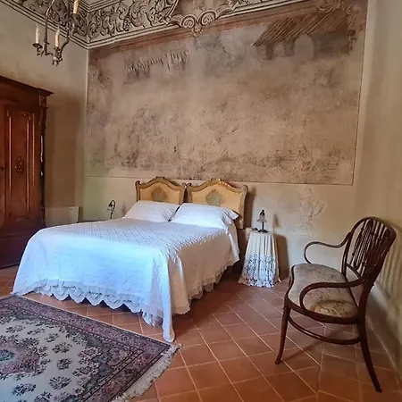 住宿加早餐酒店 Palazzo Pirro Dimora Storica 4*