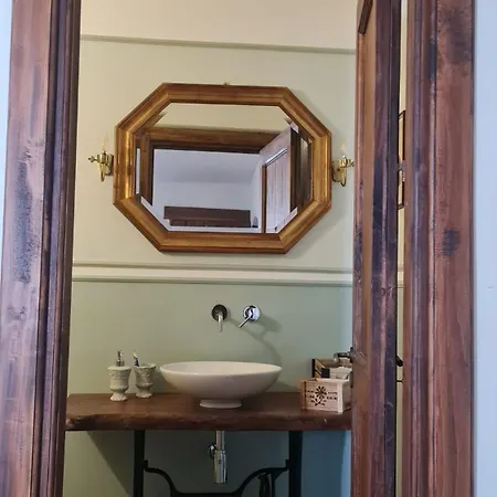 Palazzo Pirro Dimora Storica فندق مبيت وإفطار