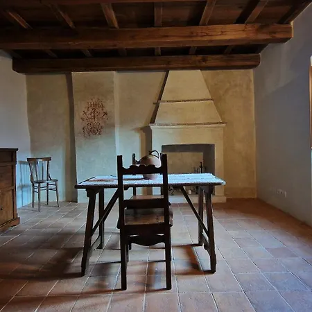 Palazzo Pirro Dimora Storica *