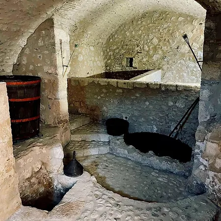 Palazzo Pirro Dimora Storica فندق مبيت وإفطار