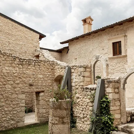 Bed & Breakfast Palazzo Pirro Dimora Storica Acciano