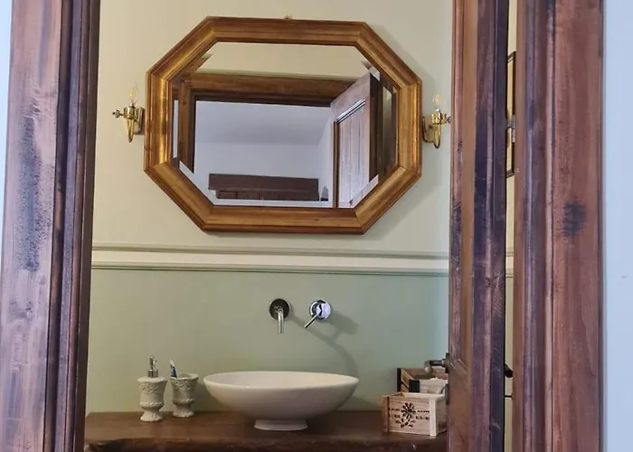 Palazzo Pirro Dimora Storica B&B