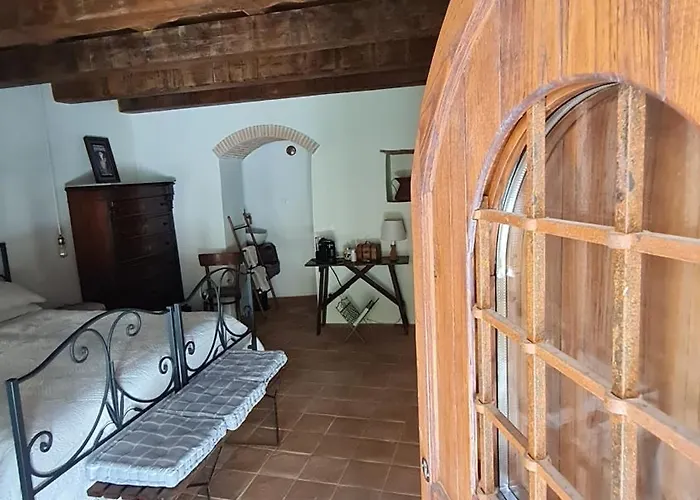 Palazzo Pirro Dimora Storica Bed & Breakfast Acciano