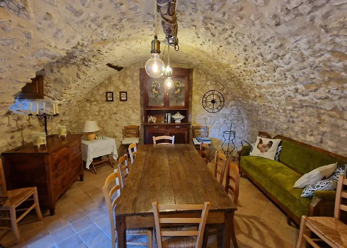 Bed & Breakfast Palazzo Pirro Dimora Storica Acciano