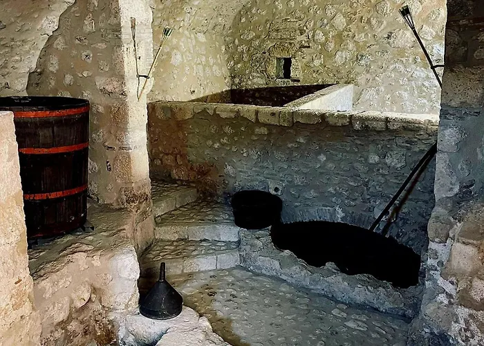 Palazzo Pirro Dimora Storica Bed & Breakfast