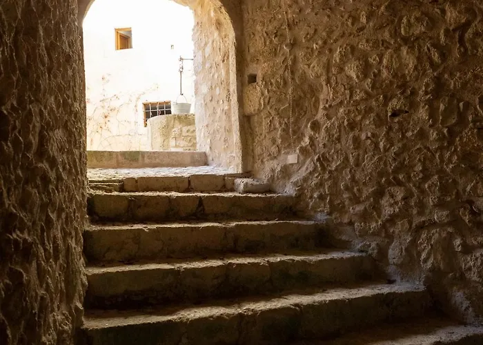 Palazzo Pirro Dimora Storica Bed & Breakfast