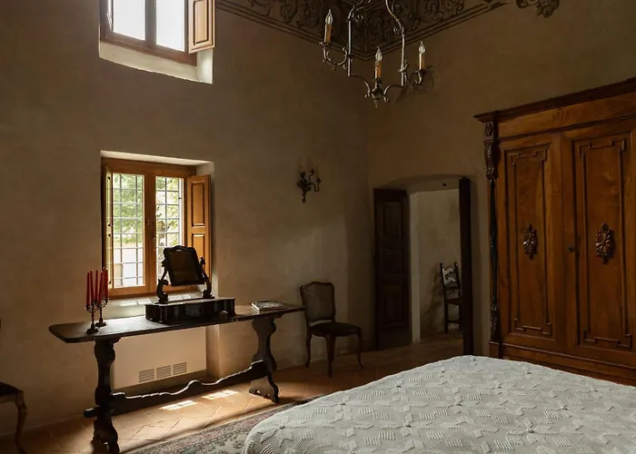 Palazzo Pirro Dimora Storica Bed & Breakfast 4*