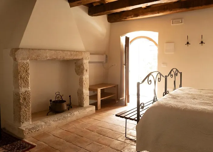 Palazzo Pirro Dimora Storica