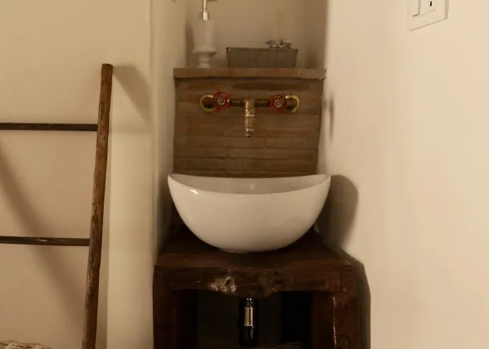 Palazzo Pirro Dimora Storica 4* Acciano