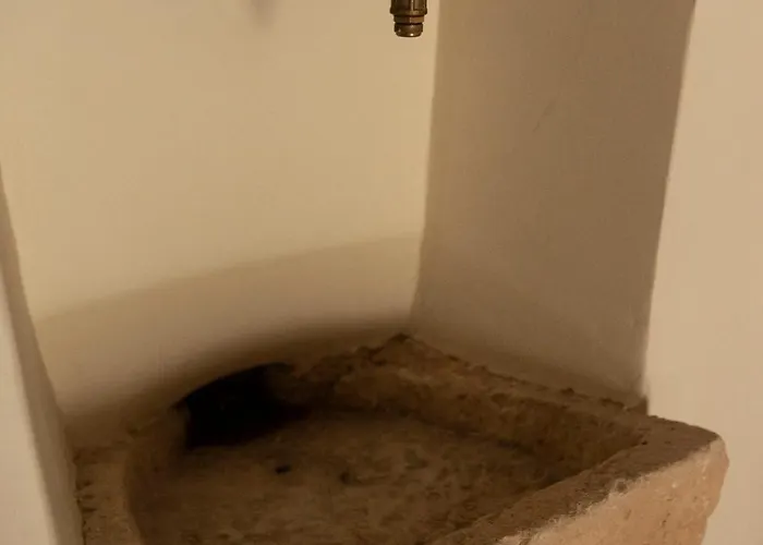 Palazzo Pirro Dimora Storica Bed & Breakfast 4*