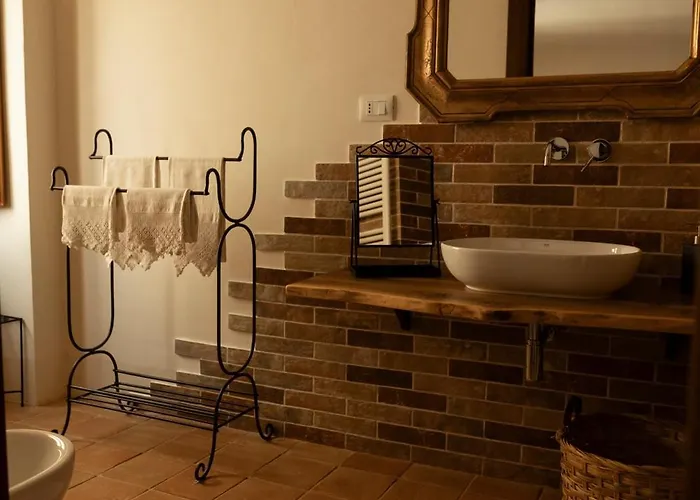 Palazzo Pirro Dimora Storica 4*