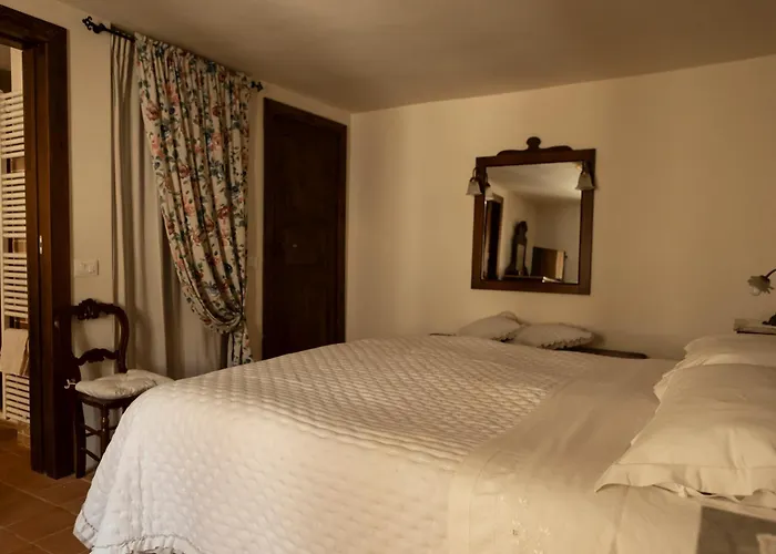 Palazzo Pirro Dimora Storica